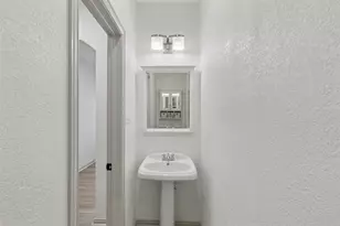 1503 Milla Ct, Euless, TX 76039 - Photo 19