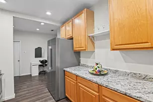 223 W Eighth St, Dallas, TX 75208 - Photo 15
