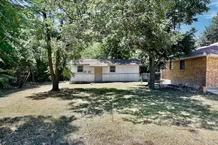 2115 N 9th St, Temple, TX 76501 - Photo 5