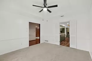 2008 Turf Club Dr, Arlington, TX 76017 - Photo 23