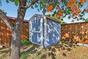 1110 Vegas Dr, Garland, TX 75042 - Photo 23