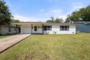 1725 Grace St, Arlington, TX 76010 - Photo 23