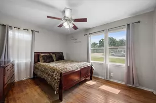 1725 Grace St, Arlington, TX 76010 - Photo 15