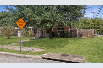 2201 Linwood Lane, Irving, TX 75061 - Photo 5
