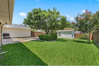 1305 Tierra Calle, Carrollton, TX 75006 - Photo 17