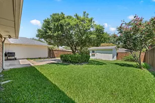 1305 Tierra Calle, Carrollton, TX 75006 - Photo 17