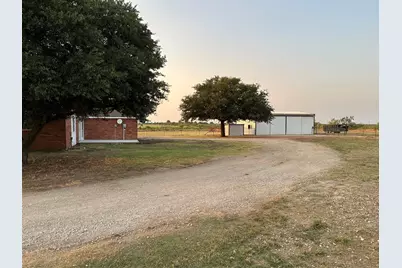 1177 Plover, Ponder, TX 76259 - Photo 3