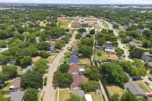 2114 Brookshire St, Arlington, TX 76010 - Photo 33