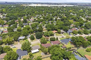 2114 Brookshire St, Arlington, TX 76010 - Photo 31