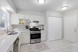 2114 Brookshire St, Arlington, TX 76010 - Photo 13