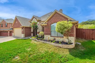 1805 Vista Royale Ct, Fort Worth, TX 76108 - Photo 21