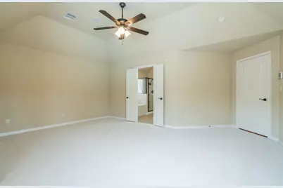 1805 Vista Royale Court, Fort Worth, TX 76108 - Photo 11