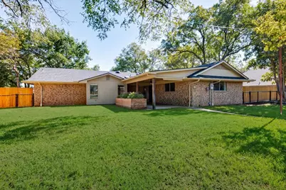 8105 Ravenswood Road, Granbury, TX 76049 - Photo 19