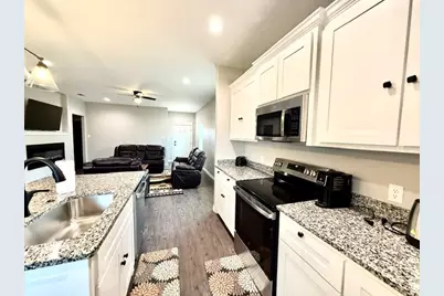 7804 Freedom Crest Avenue, Abilene, TX 79602 - Photo 9