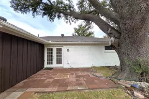 1400 Oakhill Dr, Plano, TX 75075 - Photo 31