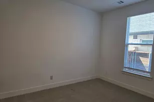 2009 Diamond Cv, Mesquite, TX 75181 - Photo 9