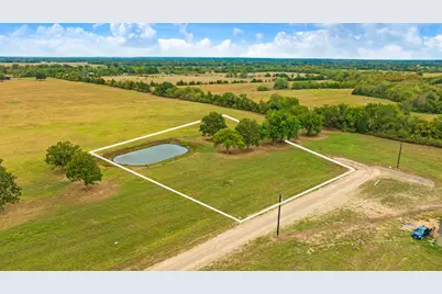 311 Private Road 33263, Sumner, TX 75486 - Photo 13