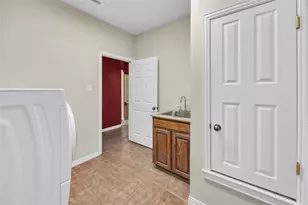 706 Meadowview, Cleburne, TX 76033 - Photo 21