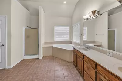 706 Meadowview, Cleburne, TX 76033 - Photo 35