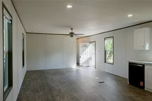 316 S Main St, Sadler, TX 76264 - Photo 9