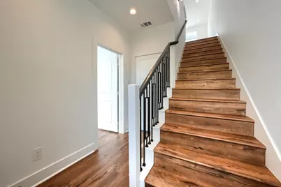 13325 Bee Street #406, Farmers Branch, TX 75234 - Photo 3