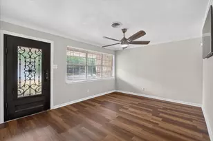 2983 Amber Ln, Farmers Branch, TX 75234 - Photo 3