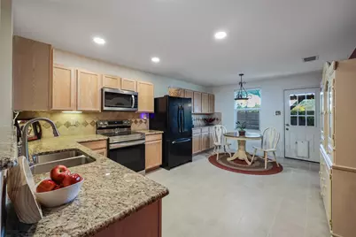5409 Running Brook Lane, McKinney, TX 75071 - Photo 5