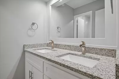 16817 Rustic Meadows Drive, Dallas, TX 75248 - Photo 17