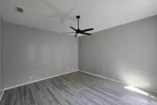 4001 Crescent Valley Cir, Denison, TX 75020 - Photo 17