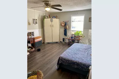 1115 S 6th Street, Bonham, TX 75418 - Photo 3