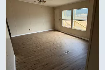 143 Summit Ridge Lane, Springtown, TX 76082 - Photo 5