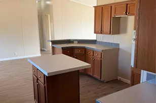 143 Summit Ridge Ln, Springtown, TX 76082 - Photo 9