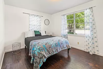 1223 N Center Street, Arlington, TX 76011 - Photo 11