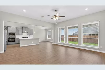 6885 Brahman Drive, Arlington, TX 76001 - Photo 11