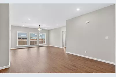 6885 Brahman Drive, Arlington, TX 76001 - Photo 9