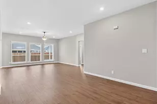 6885 Brahman Dr, Arlington, TX 76001 - Photo 9