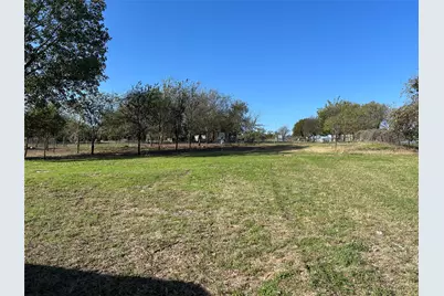 118 Hilltop Meadows Drive, Springtown, TX 76082 - Photo 17