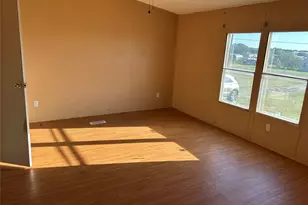 118 Hilltop Meadows Dr, Springtown, TX 76082 - Photo 9