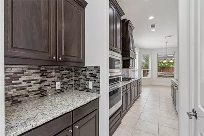 2707 Point Vista Drive, Lewisville, TX 75067 - Photo 11