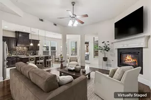 2707 Point Vista Dr, Lewisville, TX 75067 - Photo 3