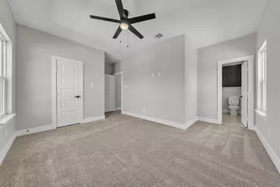 225 NW 16th Street, Grand Prairie, TX 75050 - Photo 19