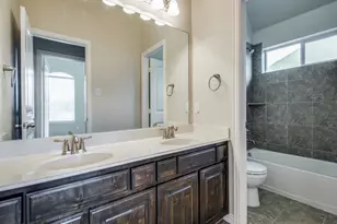 2405 Playa Del Mar Dr, Little Elm, TX 75068 - Photo 21