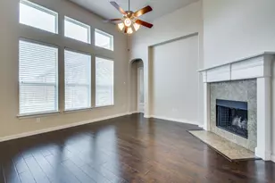 2405 Playa Del Mar Dr, Little Elm, TX 75068 - Photo 5