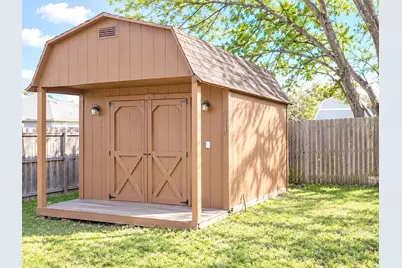 1007 Miles Avenue, Burleson, TX 76028 - Photo 7