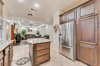 5715 Creekhollow Drive, Arlington, TX 76018 - Photo 11