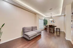 5715 Creekhollow Dr, Arlington, TX 76018 - Photo 9