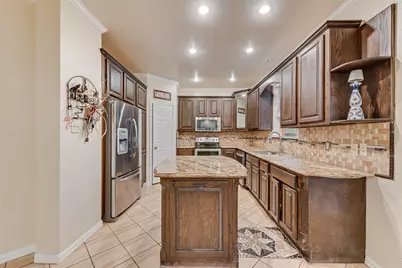 5715 Creekhollow Drive, Arlington, TX 76018 - Photo 13