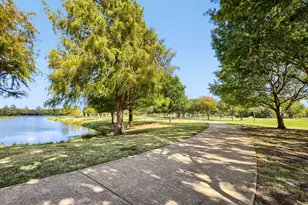 8121 Fountain Springs Dr, Plano, TX 75025 - Photo 31
