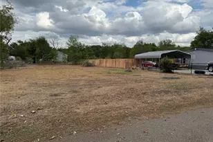 415 E 20th St, Waco, TX 76705 - Photo 3