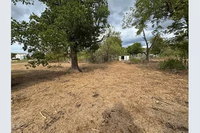 415 E 20th Street, Waco, TX 76705 - Photo 15